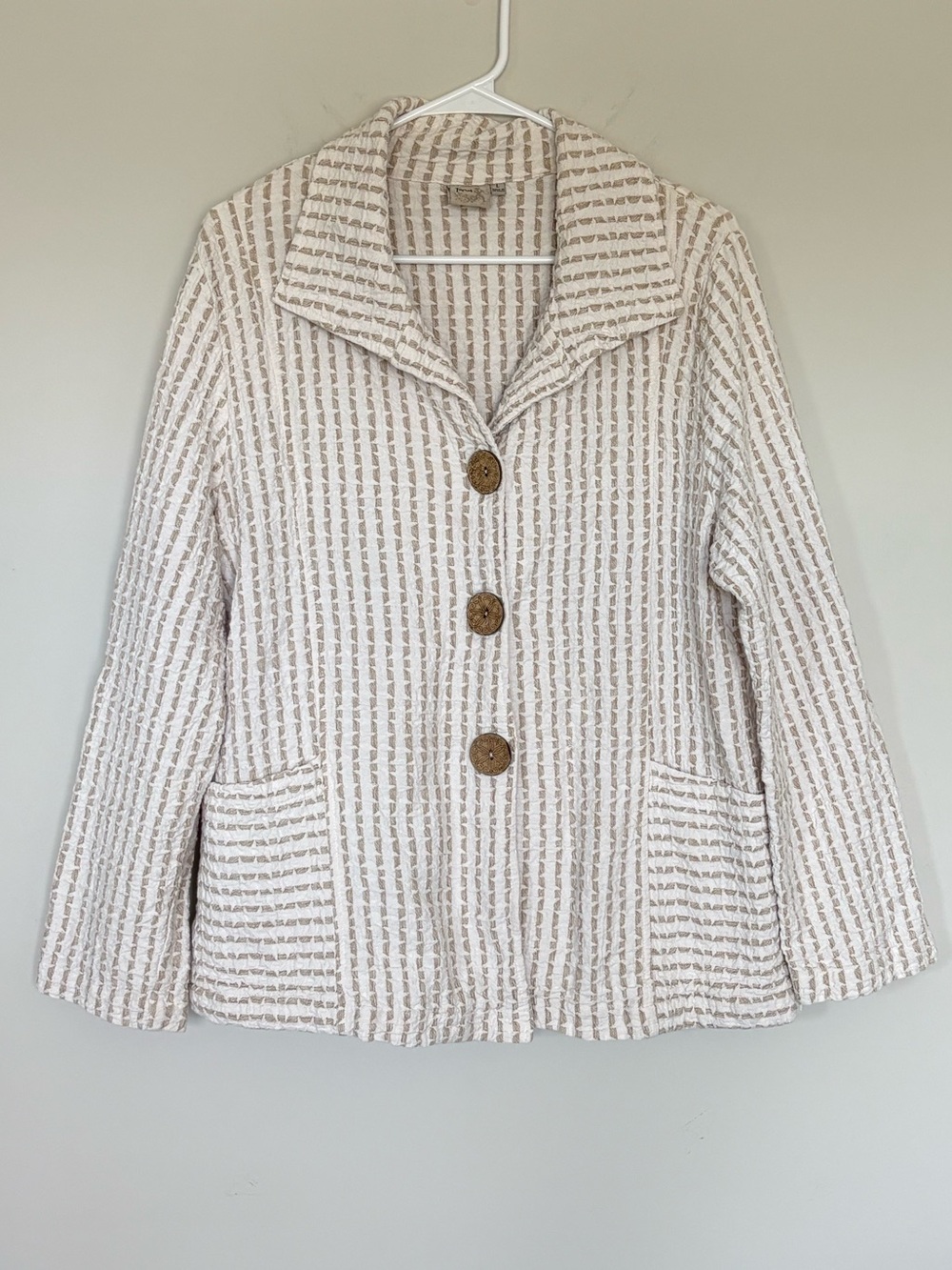 Focus Casuals Cotton Textured Seersucker Jacket Wooden Buttons Beige Sz L